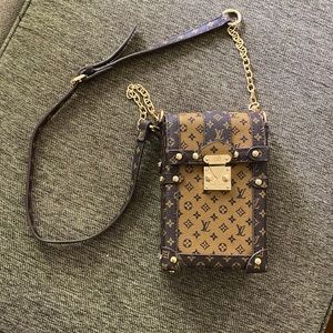 Crossbody Purse